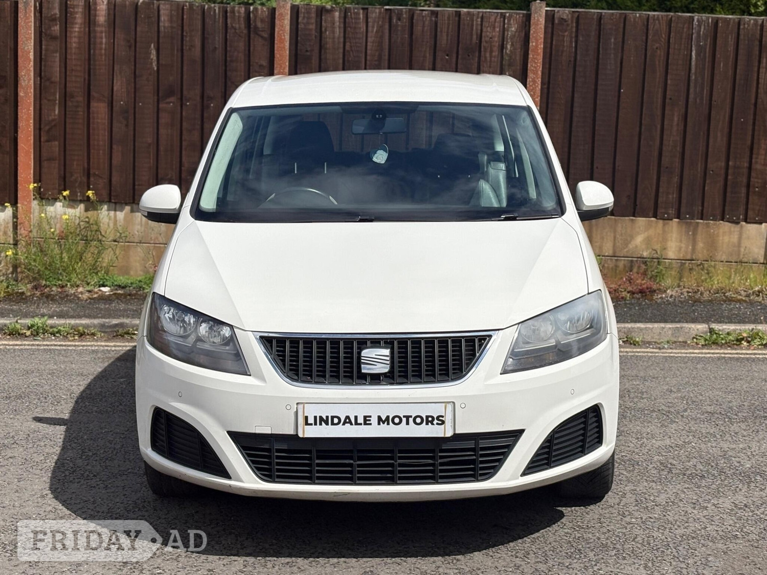 SEAT Alhambra Oldham