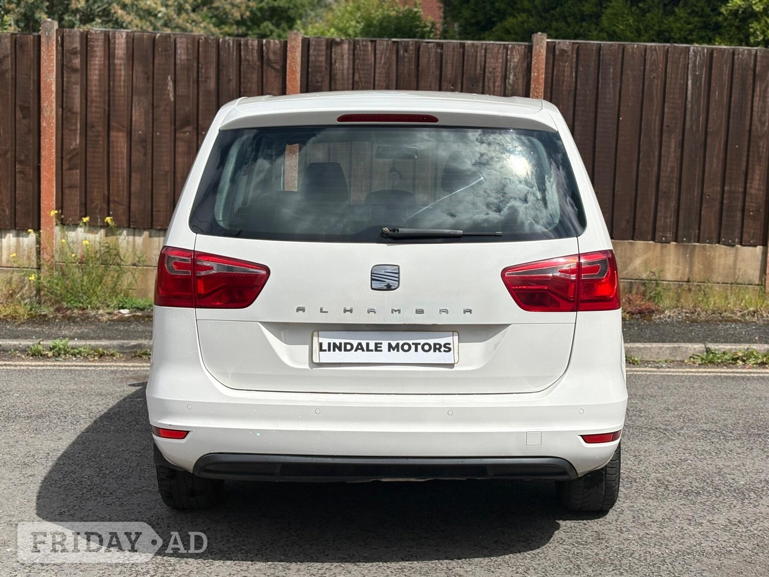 [ berth ]SEAT Alhambra