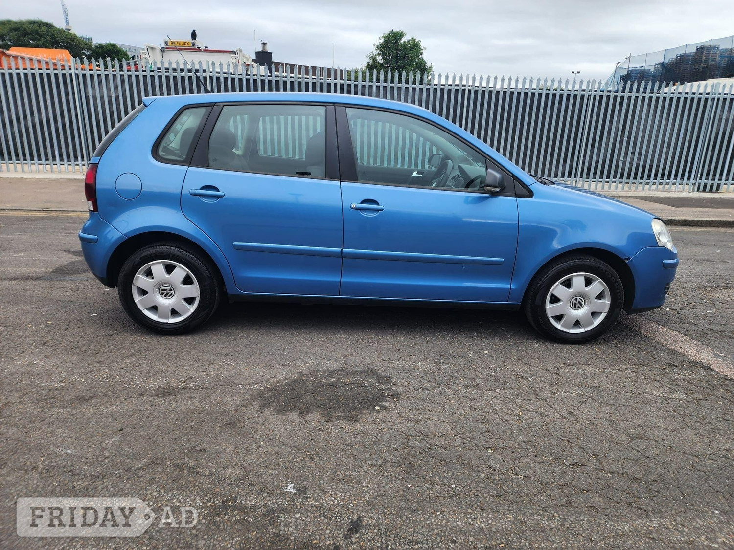 [ berth ]Volkswagen Polo