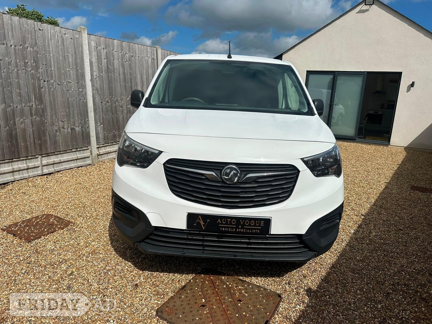 [ berth ]Vauxhall Combo