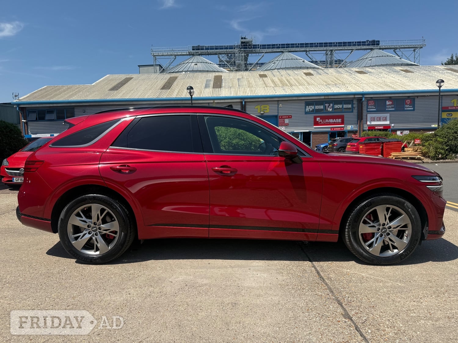[ berth ]GENESIS GV70