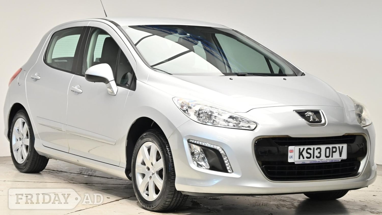 Peugeot 308 2013 in Cullompton