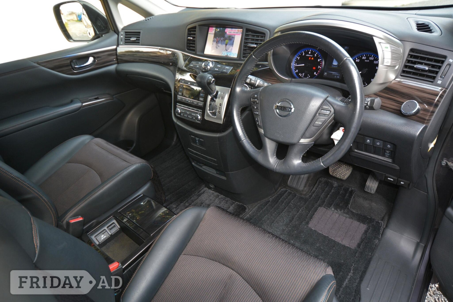 Nissan Elgrand Chingford