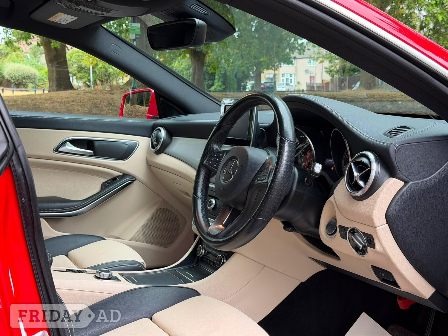 [ berth ]Mercedes-Benz CLA Class
