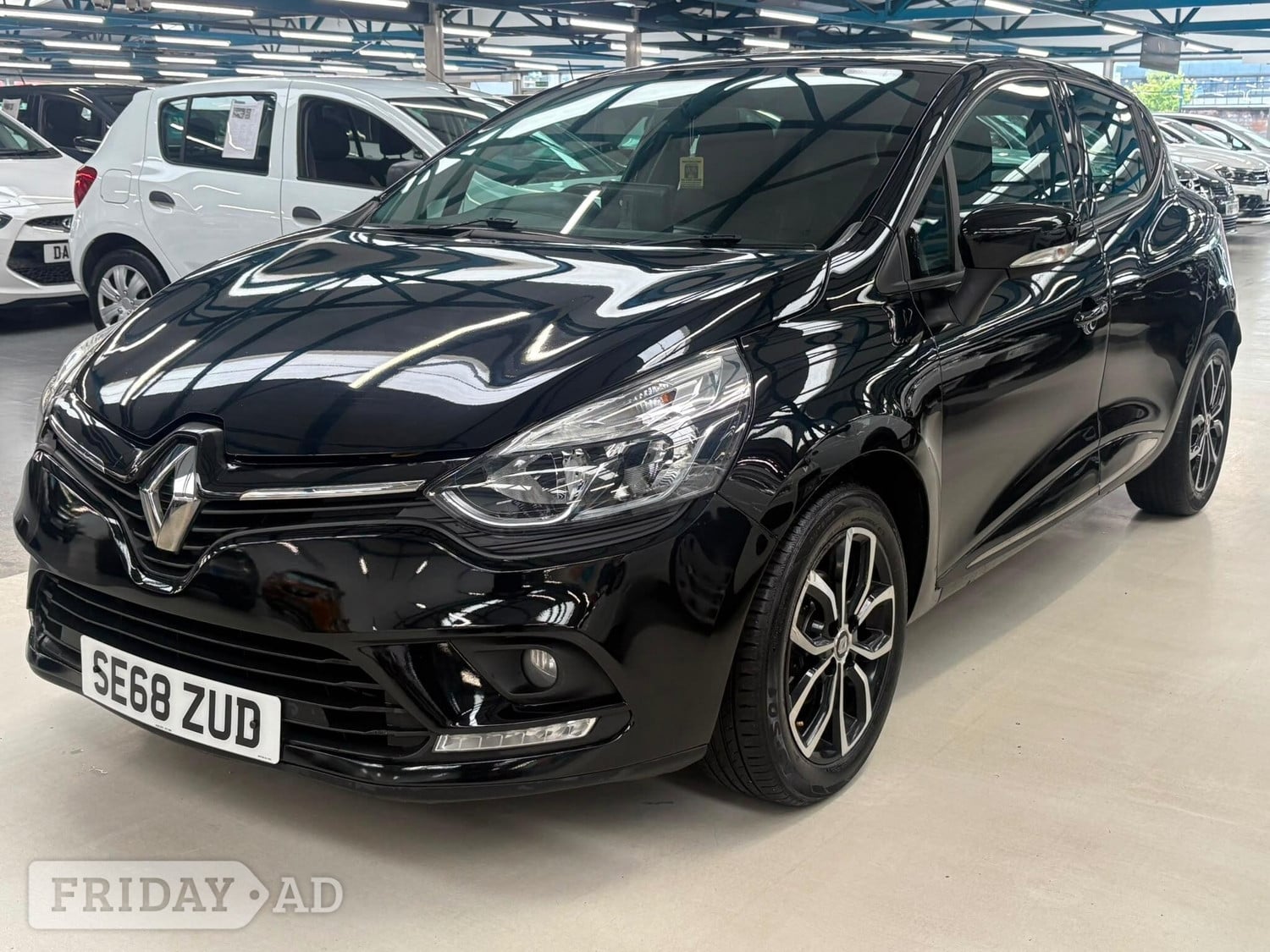 Renault Clio 2019 in Bolton