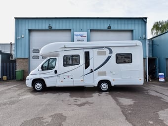 Auto-Trail Tracker FB 2013