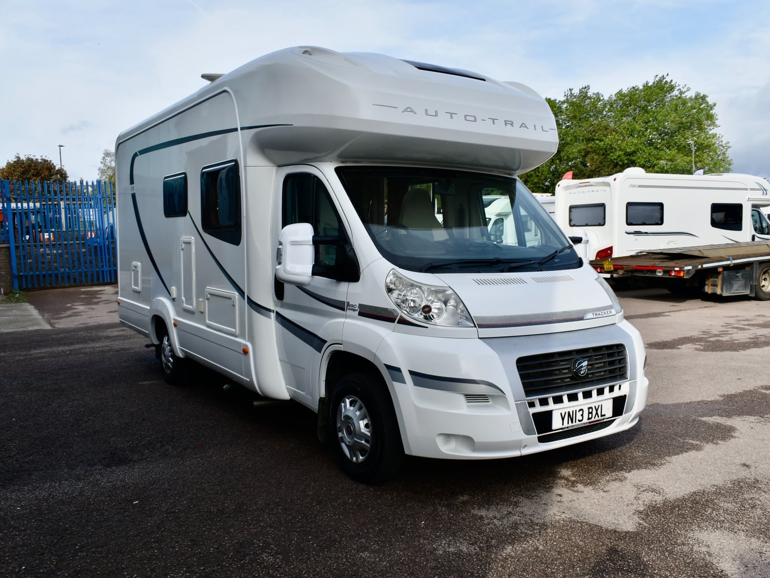 Auto-Trail Tracker FB 2013 - Motorhomes & Caravans in Coleford
