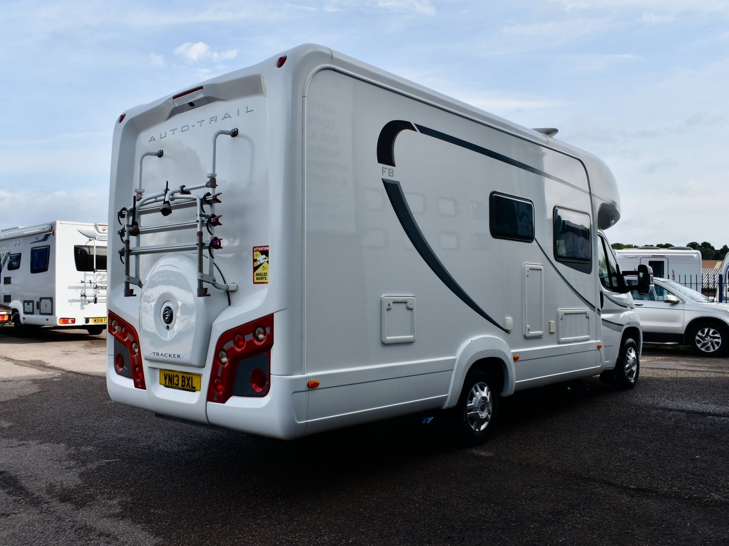 Auto-Trail Tracker FB 2013 - Motorhomes & Caravans