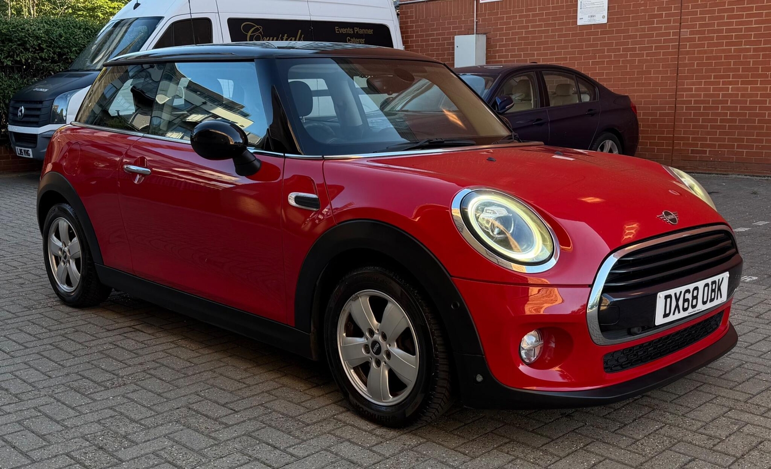 [ berth ]Mini Hatch