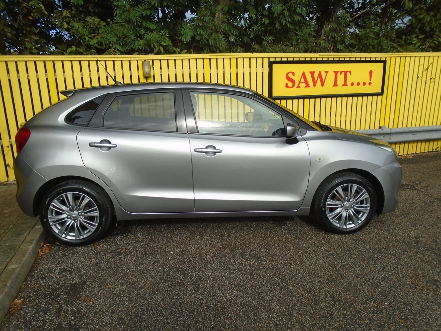Suzuki Baleno 2017 - Cars in Worthing