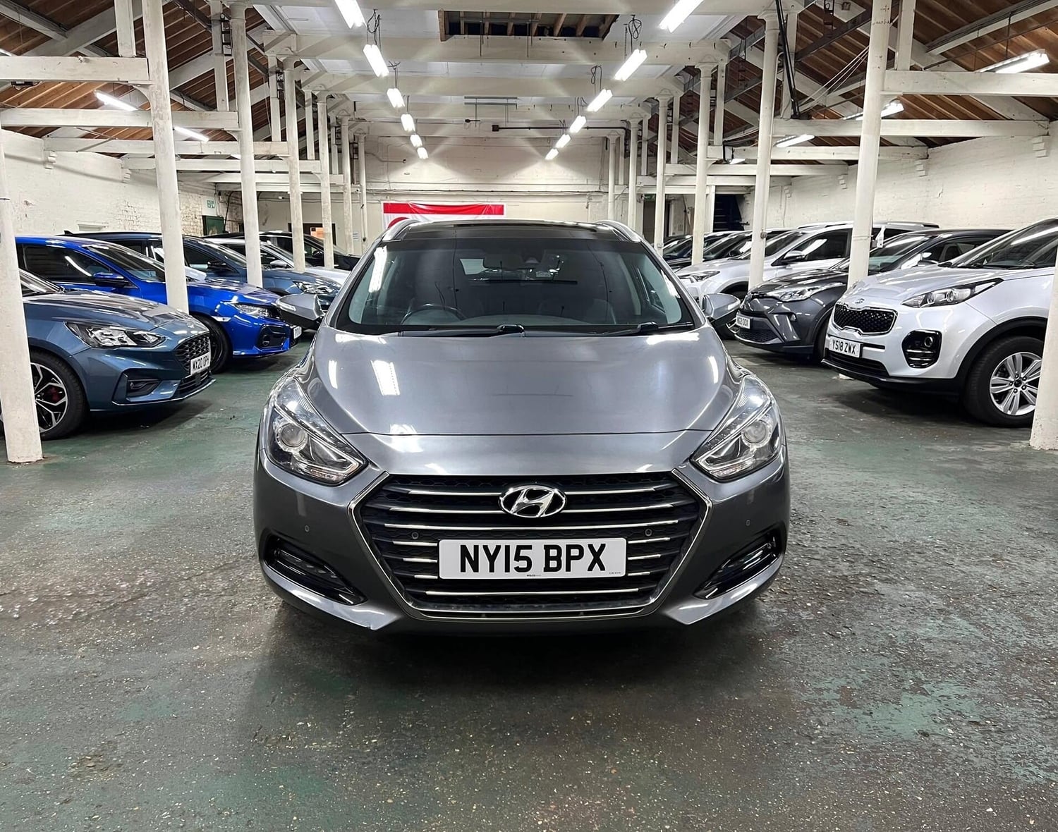 [ berth ]Hyundai i40