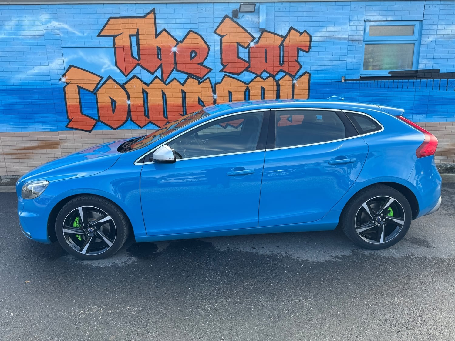 Volvo V40 2014 - Cars in Paignton