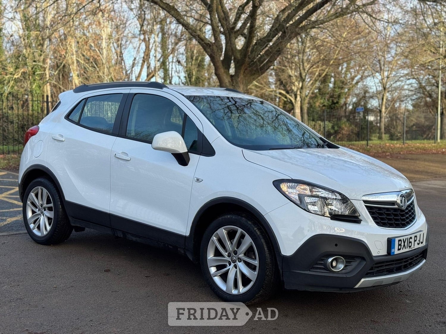 Vauxhall Mokka 2016 in Hillingdon