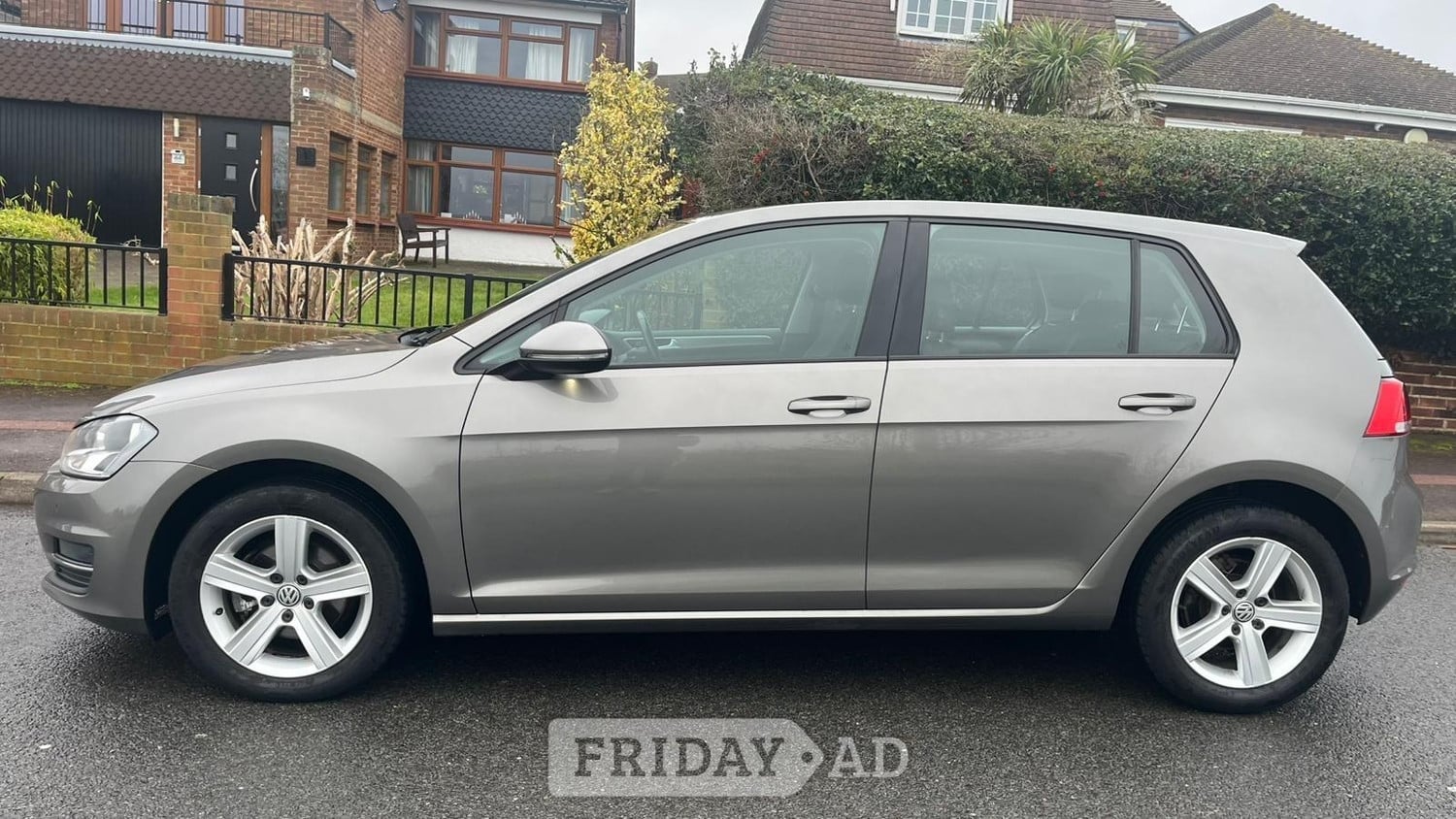 [ berth ]Volkswagen Golf