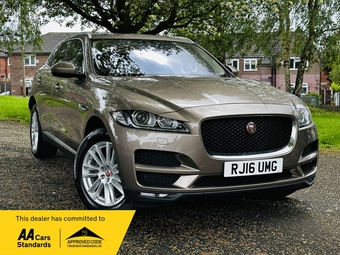 Jaguar F-Pace 2016