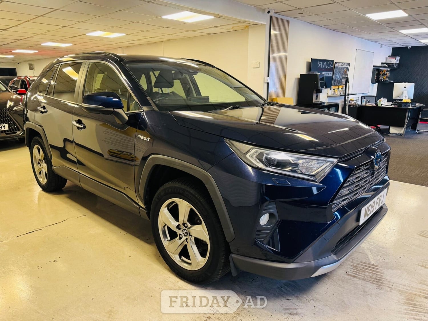 [ berth ]Toyota RAV4