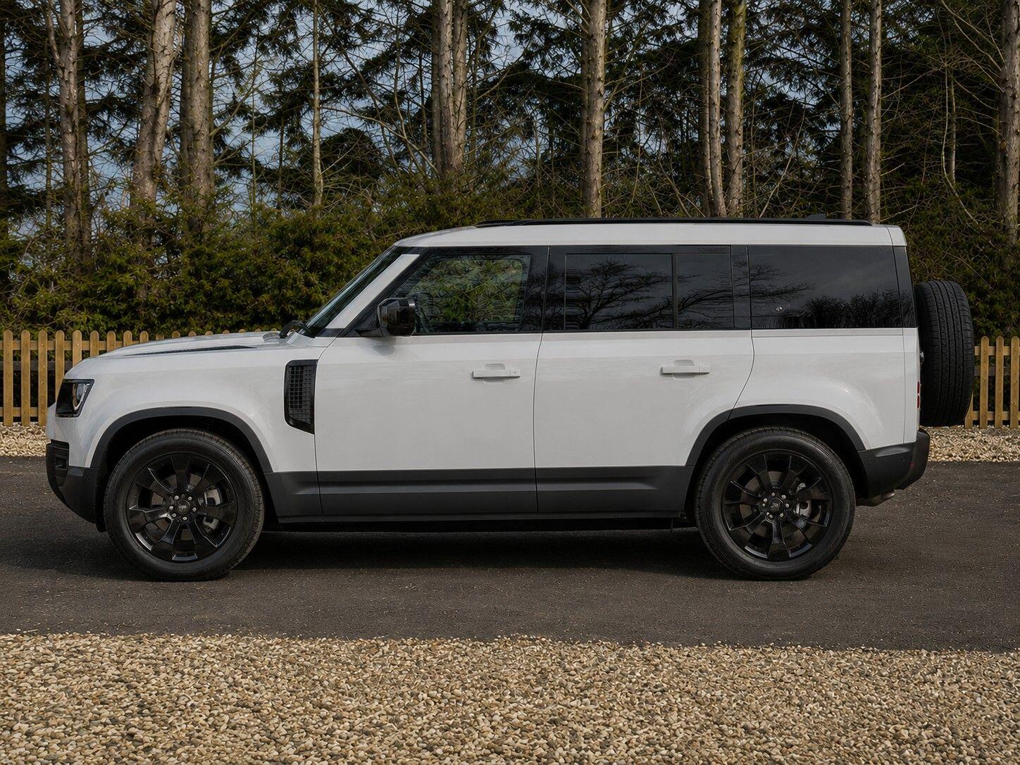 Land Rover Defender 110 Newbury