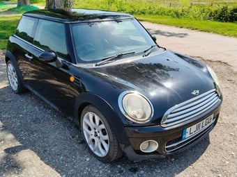 Mini Hatch 2011