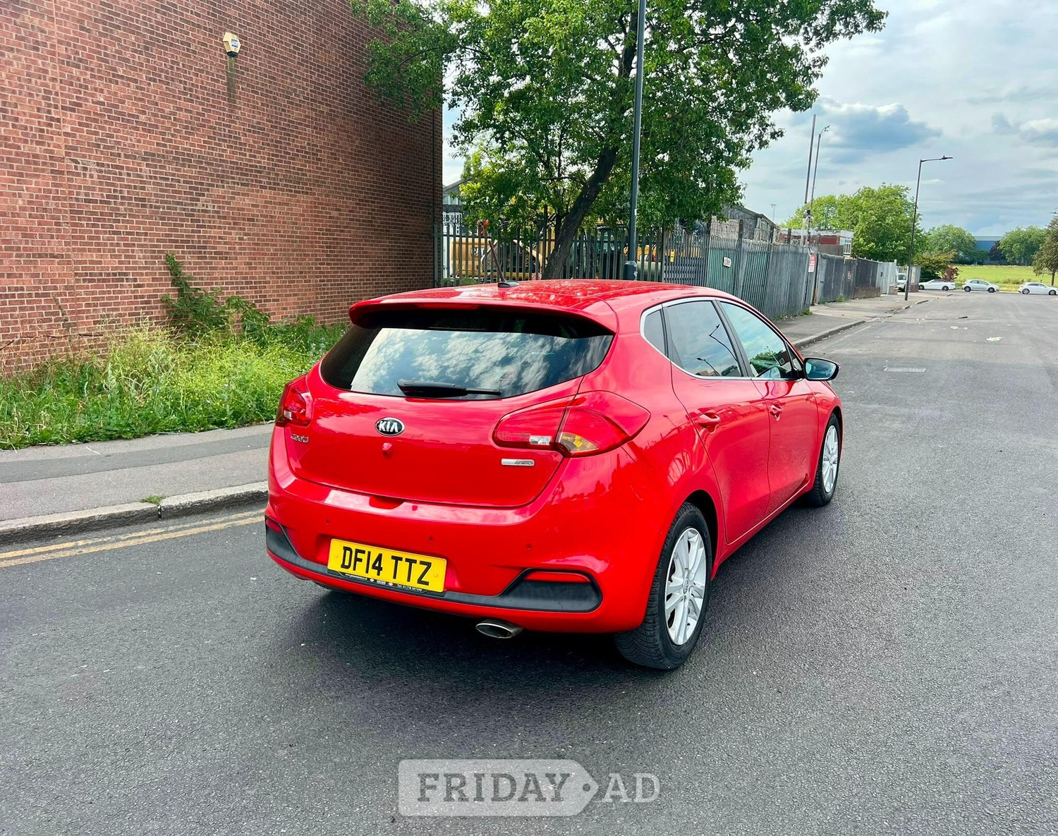 [ berth ]Kia Ceed