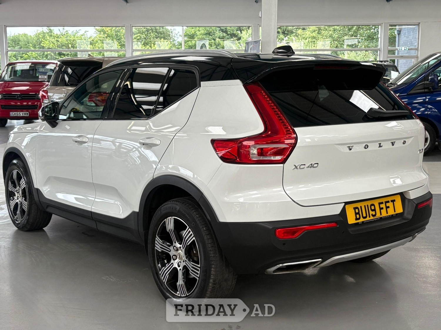 Volvo XC40 2019 - Cars in Bolton