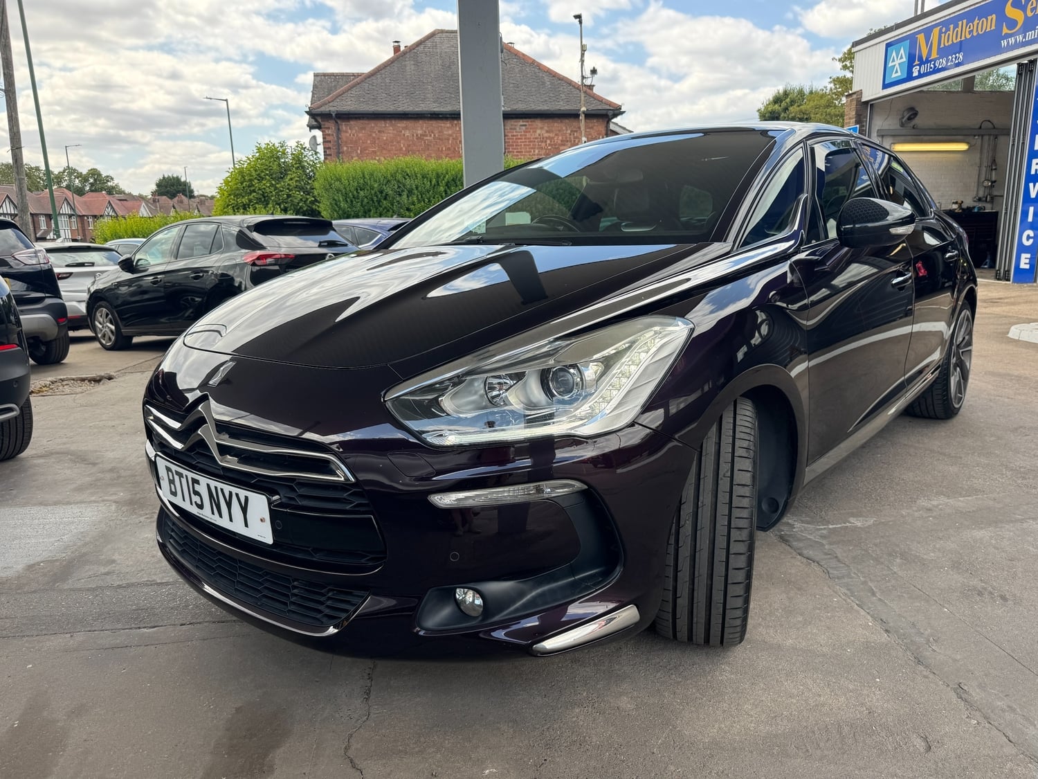 [ berth ]Citroen DS5