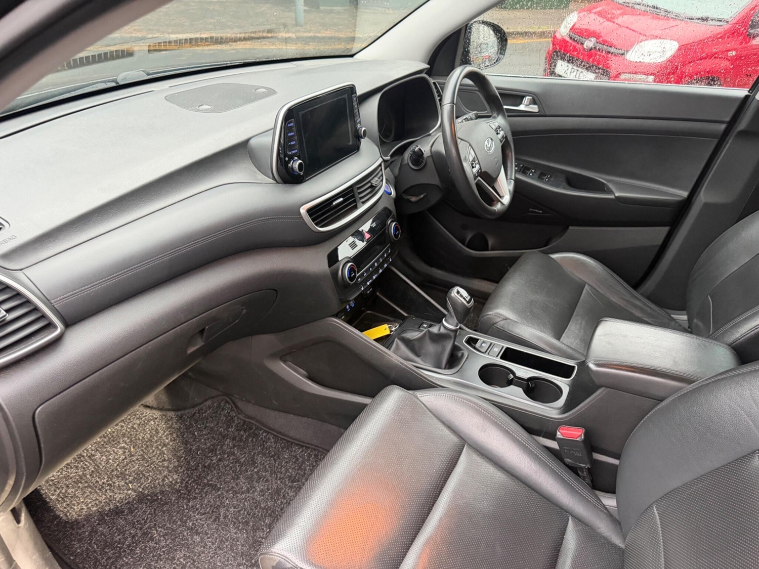 Hyundai Tucson Sutton