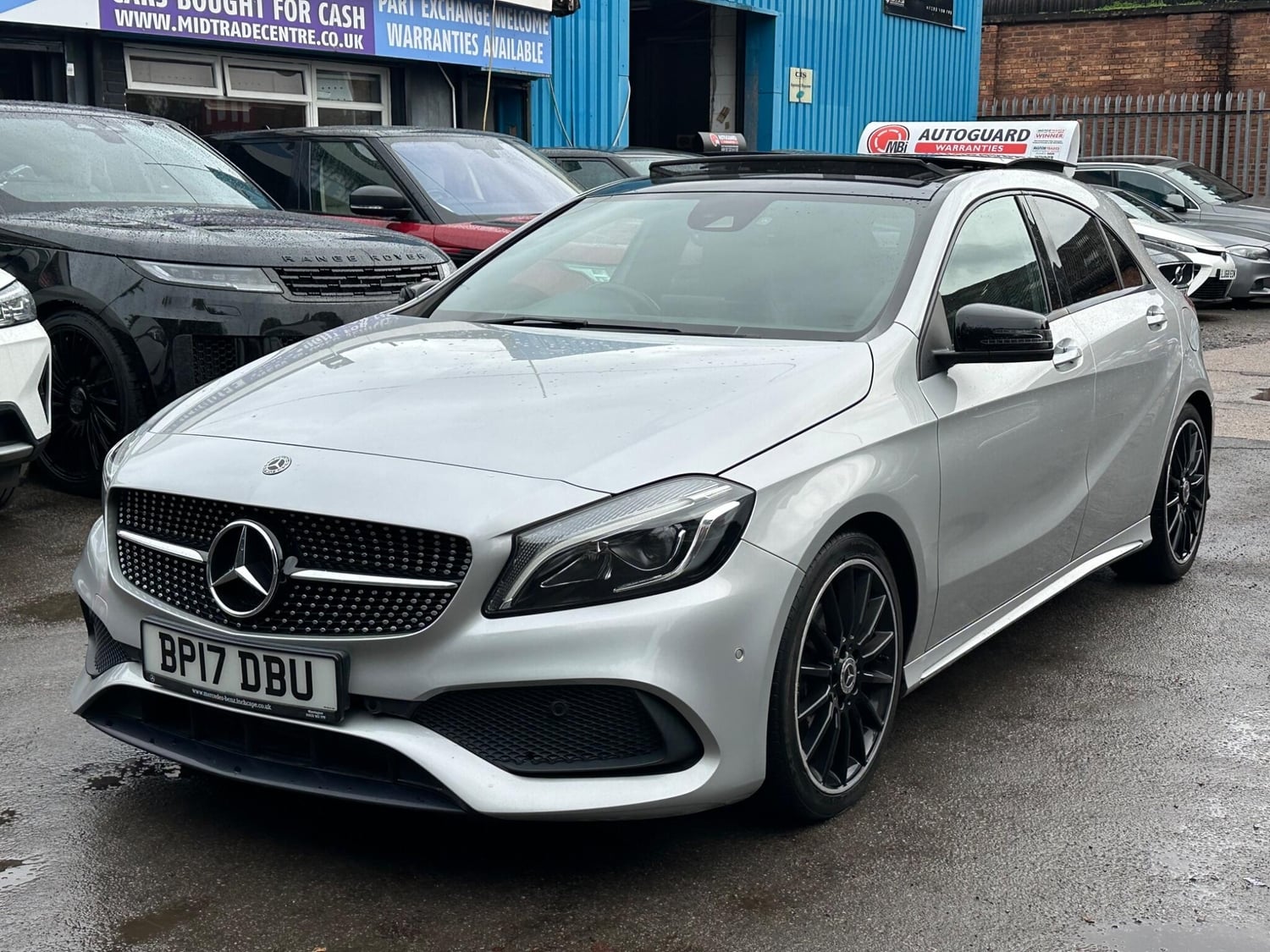 [ berth ]Mercedes-Benz A Class