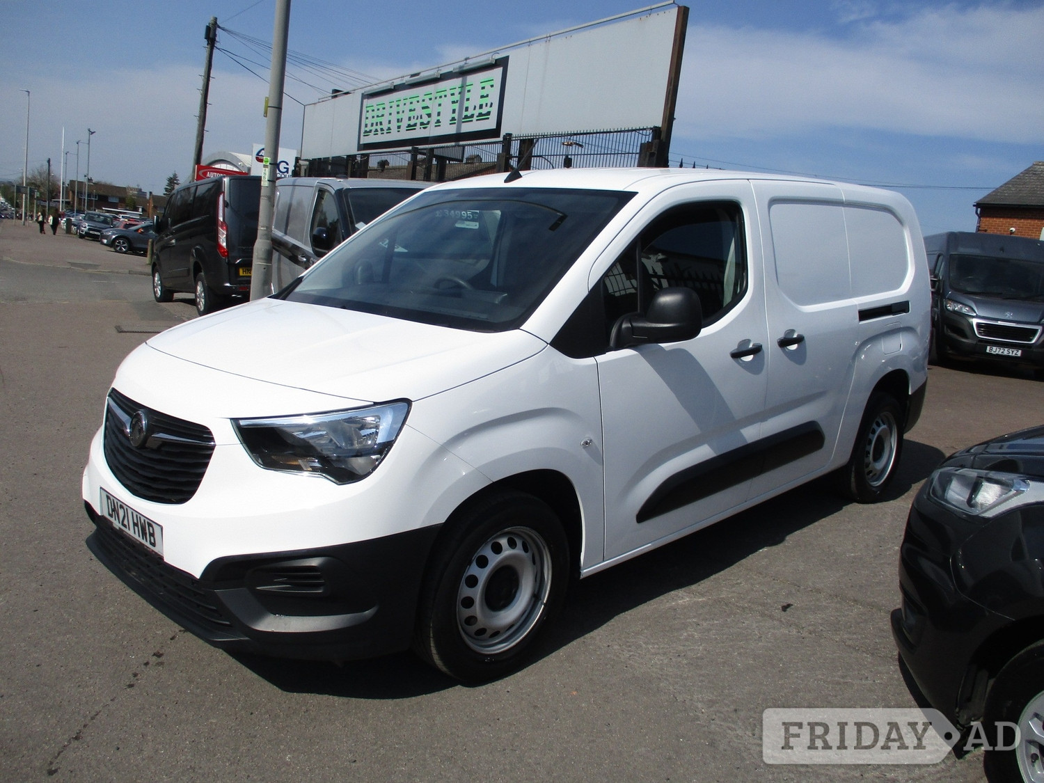 Vauxhall Combo 2021 - Vans & Commercial Vehicles in Dunstable