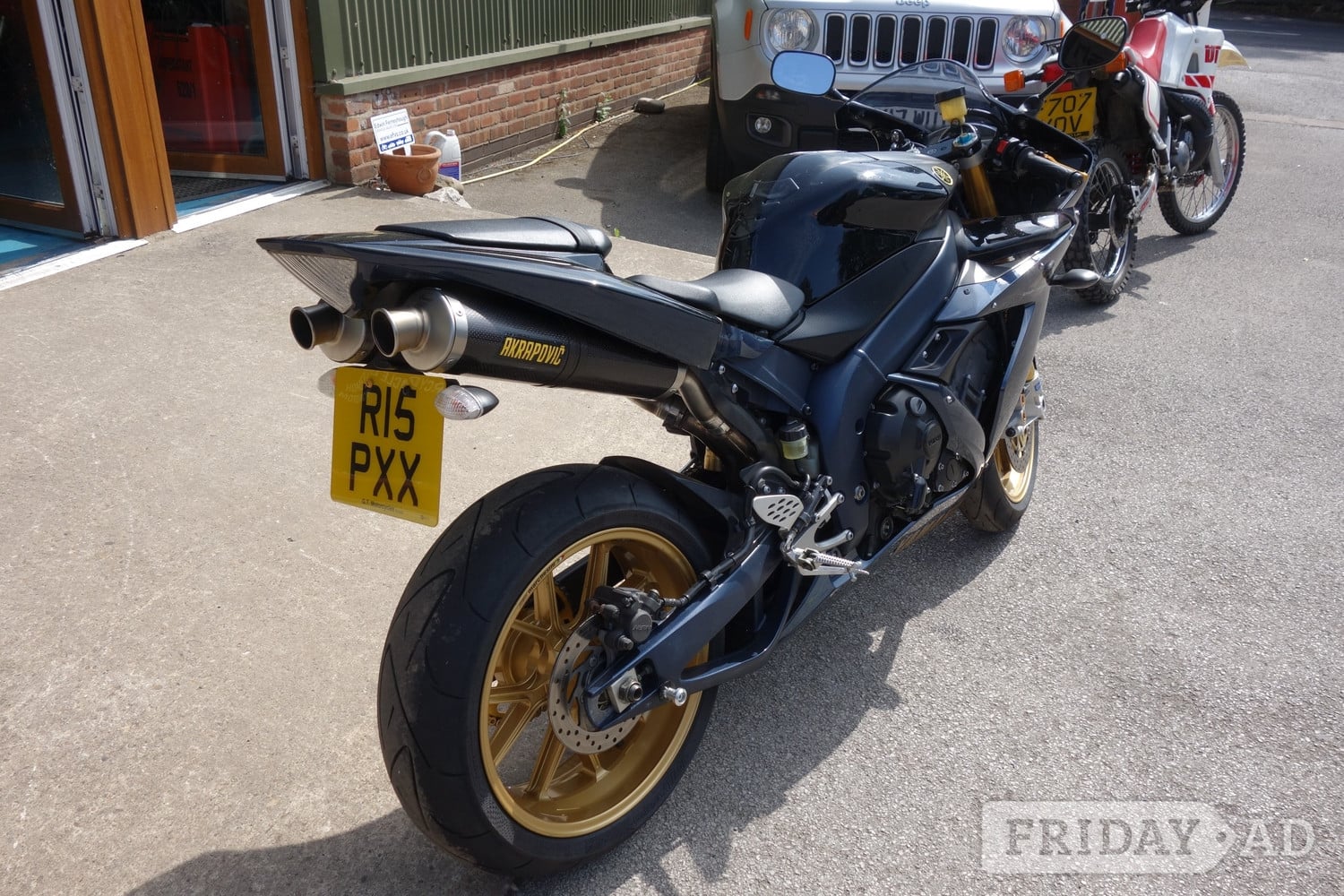 [ berth ]Yamaha YZF