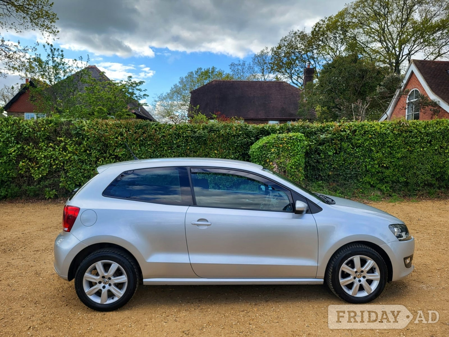 [ berth ]Volkswagen Polo