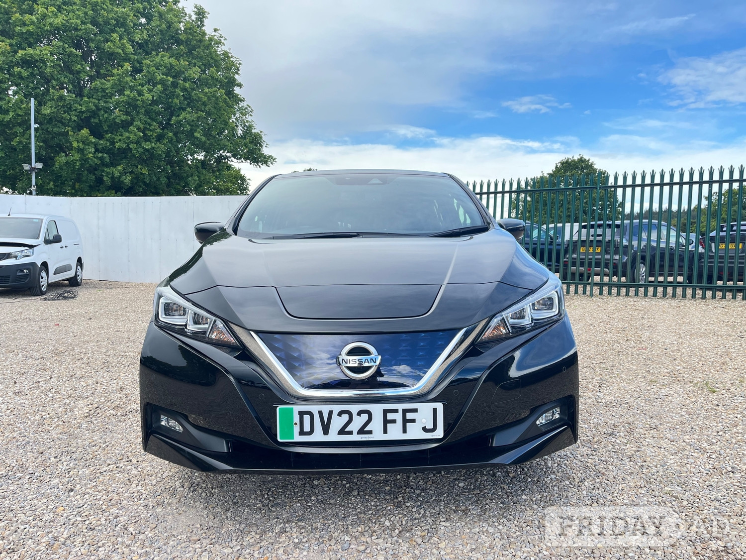 [ berth ]Nissan LEAF
