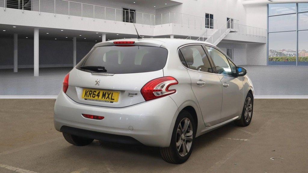 Peugeot 208 2014 - Cars in Pontypridd