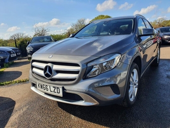 Mercedes-Benz GLA 2016