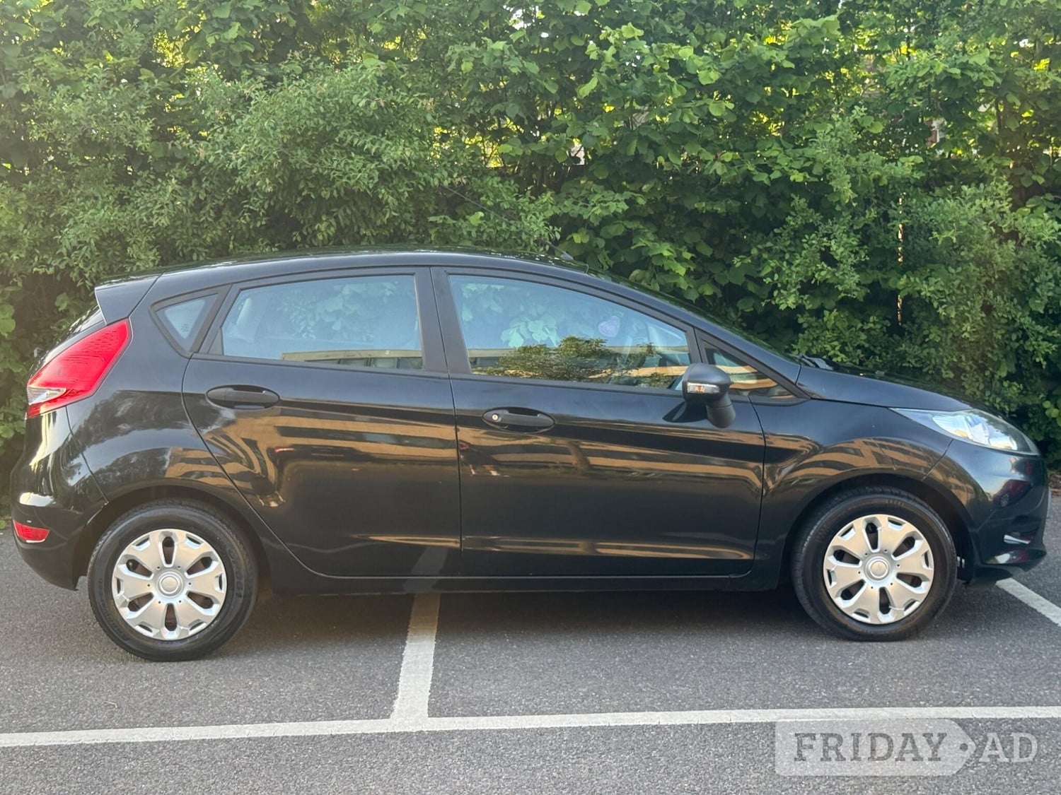 [ berth ]Ford Fiesta