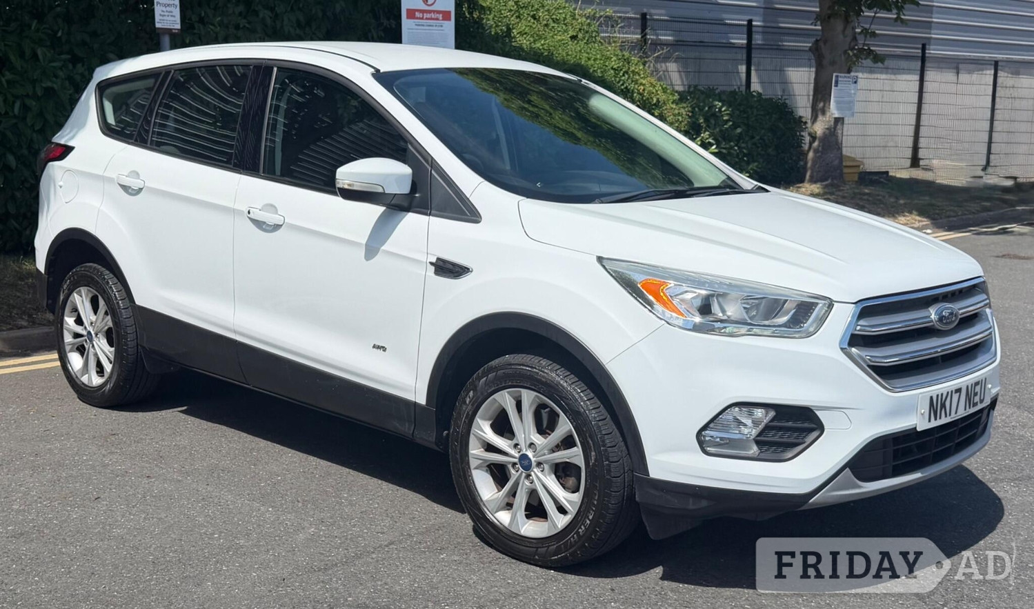 [ berth ]Ford Kuga
