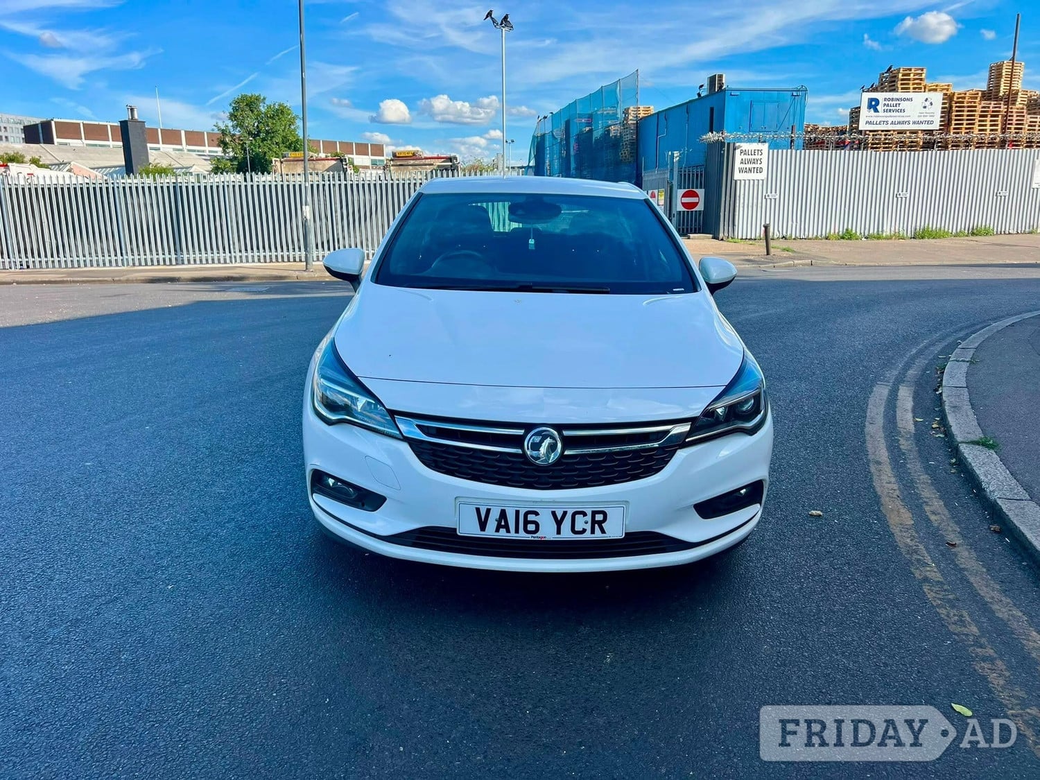 Vauxhall Astra 2016 - Cars