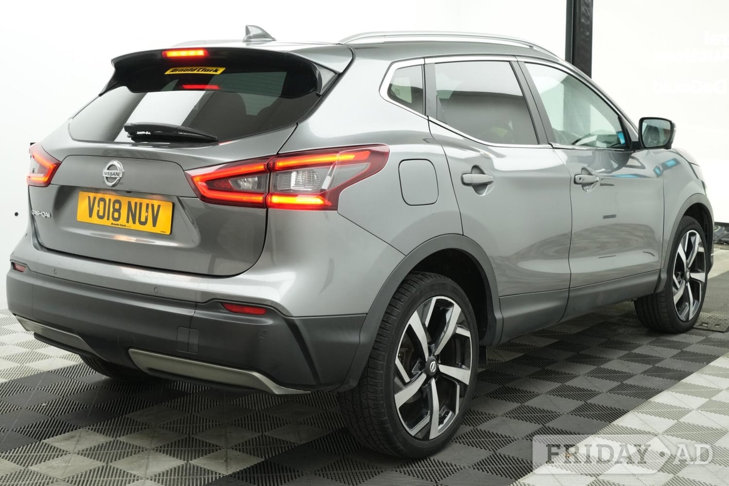 2018 Nissan Qashqai 1.5 dCi Tekna Euro 6 (s/s) 5dr - Cars in Lewes