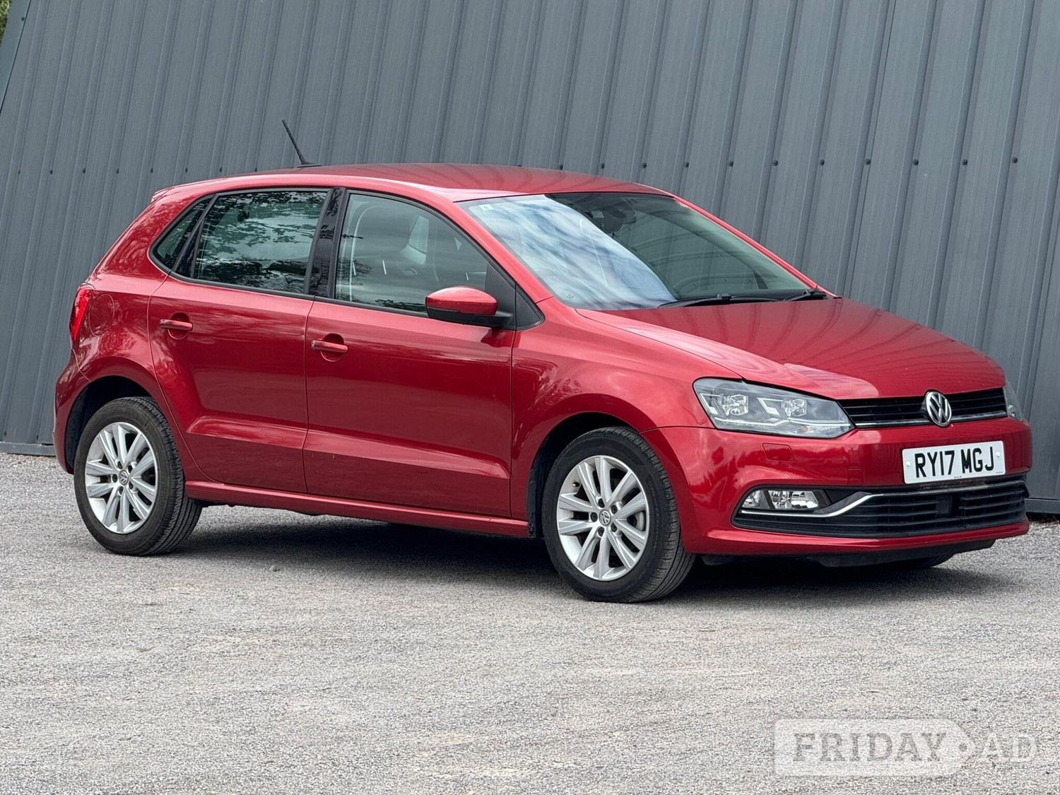 [ berth ]Volkswagen Polo