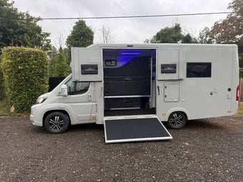 I.C.E Prestige  Peugeot Horsebox