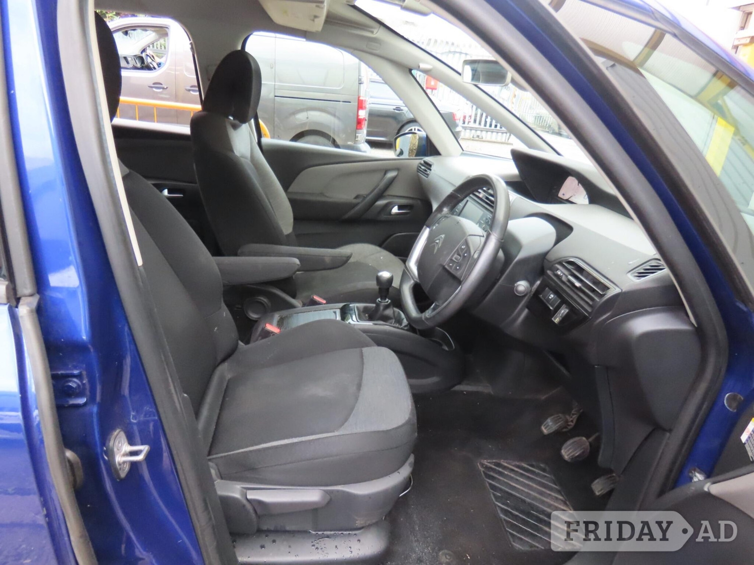 [ berth ]Citroen C4 Picasso