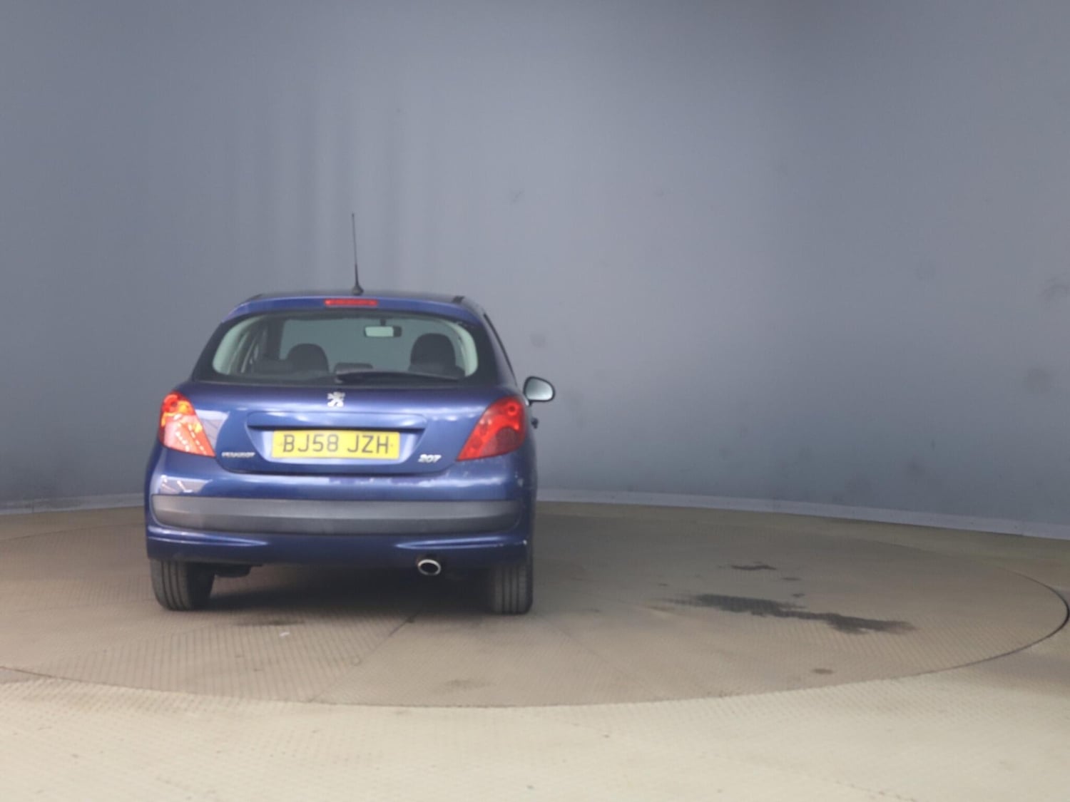 Peugeot 207 2008 - Cars