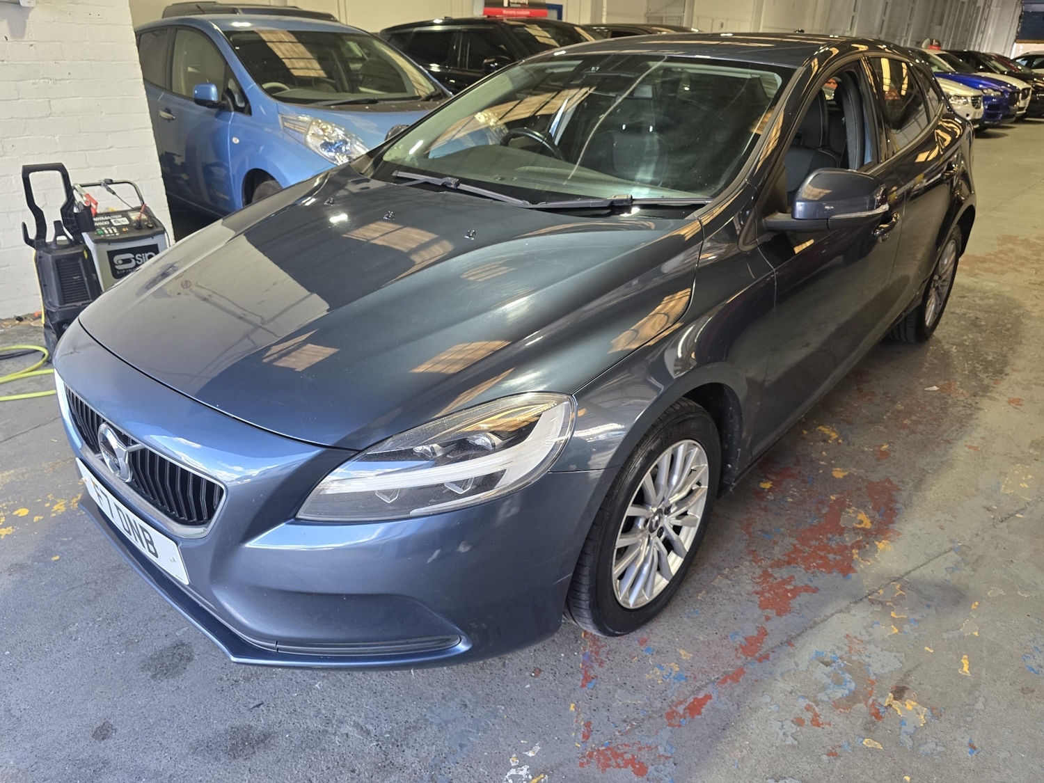[ berth ]Volvo V40