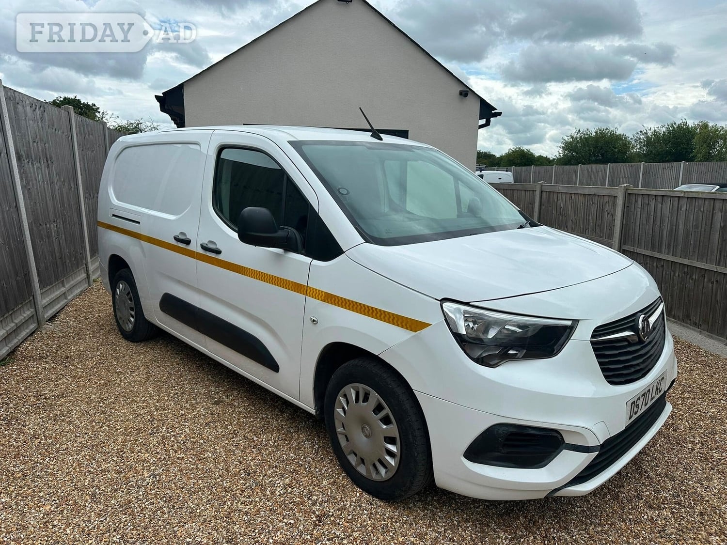 [ berth ]Vauxhall Combo