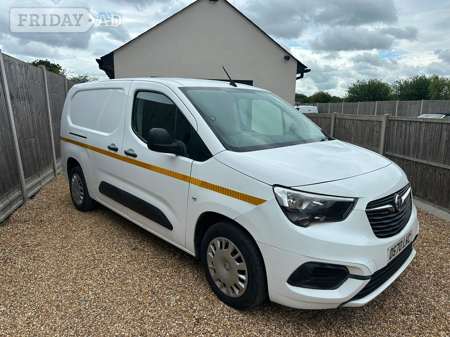 [ berth ]Vauxhall Combo