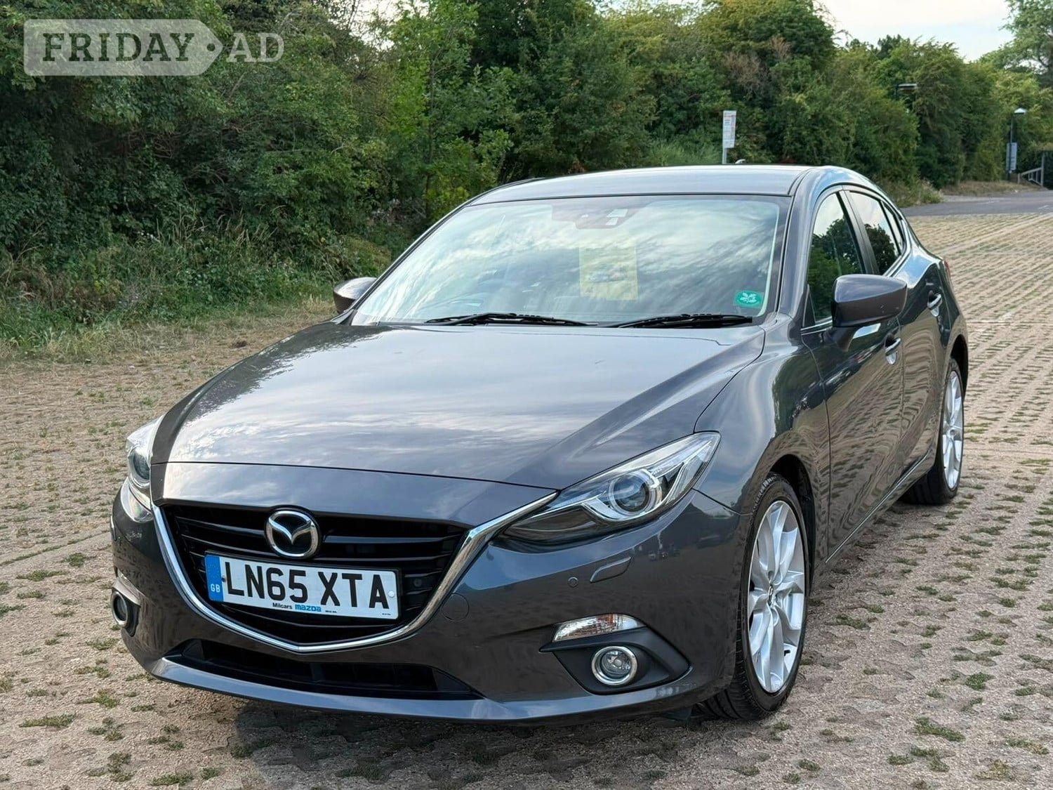 Mazda 3 2015 - Cars