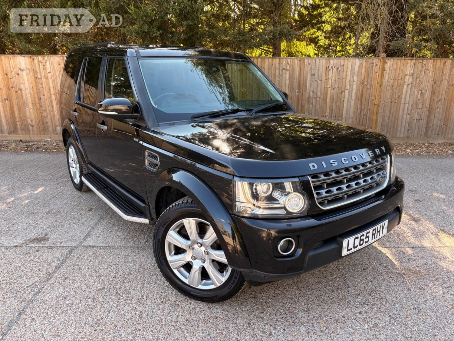 Land Rover Discovery 4 2015 in Tonbridge