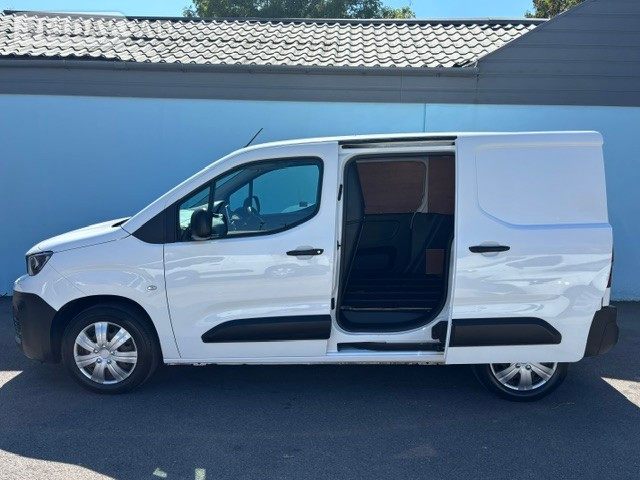 Peugeot Partner 2019 - Vans & Commercial Vehicles in Southampton