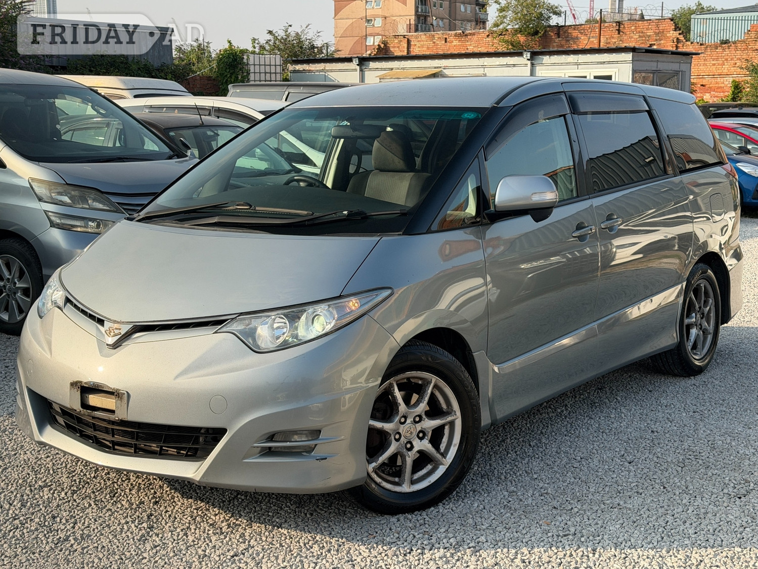 Toyota Estima 2006 - Cars