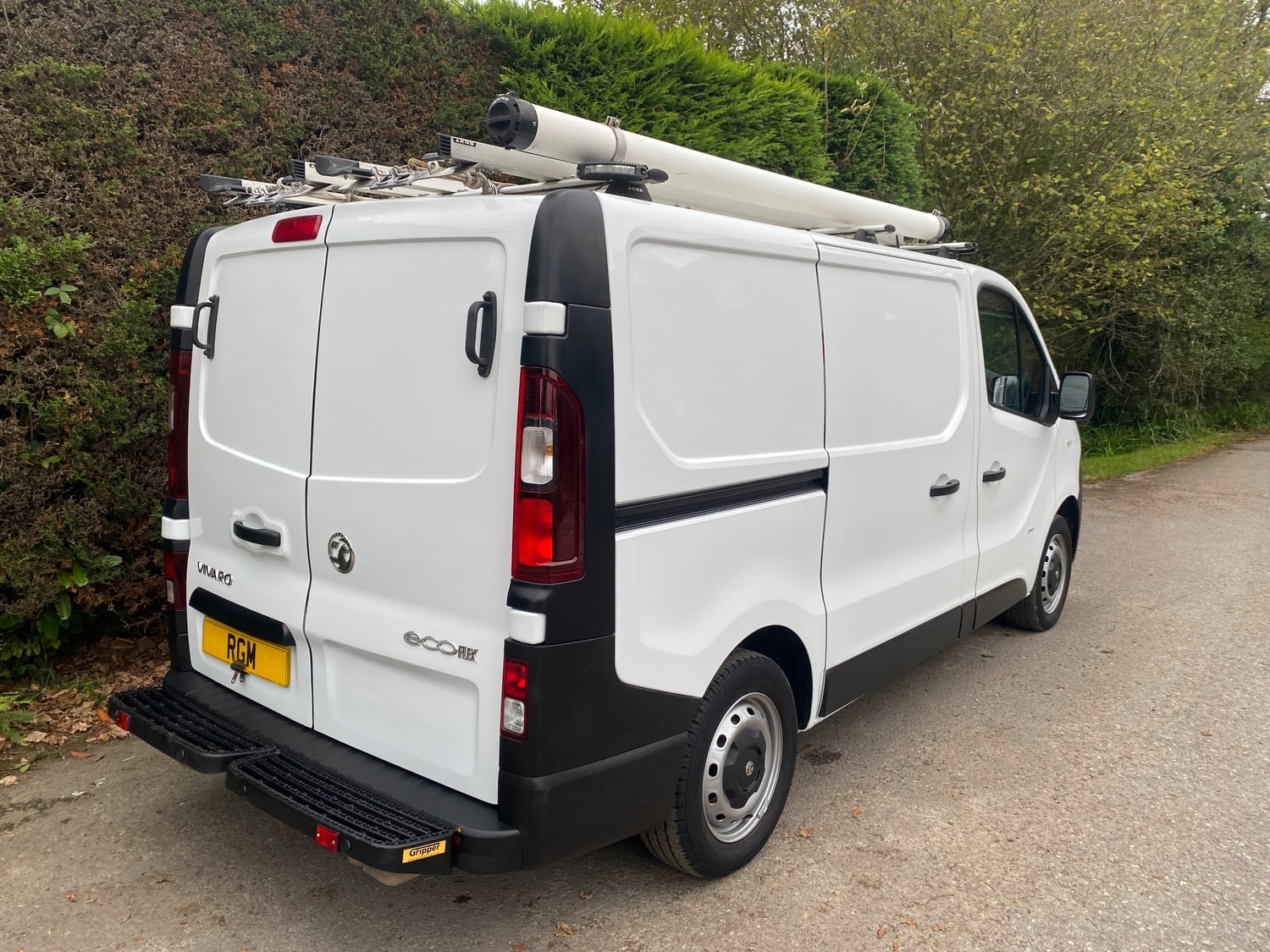 [ berth ]Vauxhall Vivaro