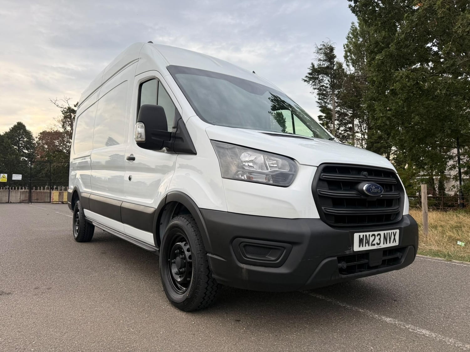 Ford Transit 2023 - Vans & Commercial Vehicles